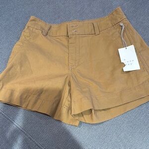 Brown Women's 🩳 shorts new with tags